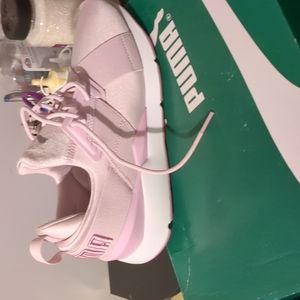 Girls brand new pumas shoes